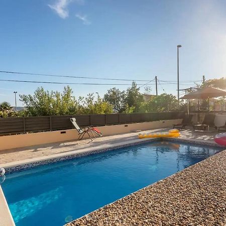 Apartments With A Swimming Pool Kastel Sucurac, Kastela - 21394 Dış mekan fotoğraf